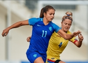 澳洲女足联赛华丽开场，场面激烈